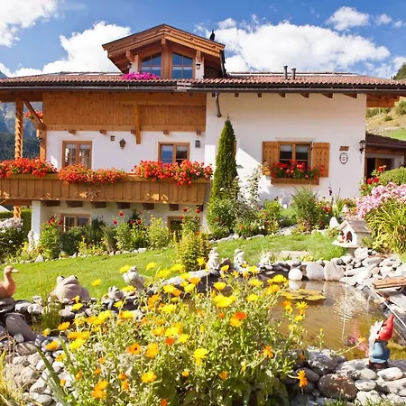 Haus Brigitte Apartman *